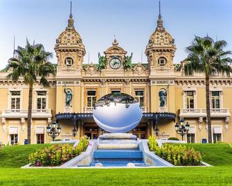 EDEN CAP : A delightful villa lodges 11 adults just one km away from Monte Carlo station - Beausoleil - Building