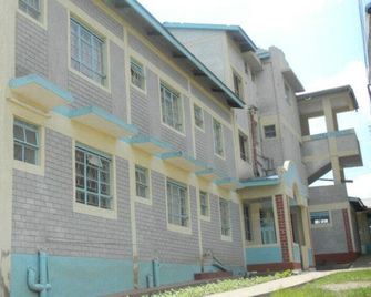 Lumo Blues Guest House - Kakamega - Building