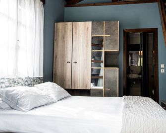Classy Room Rental for a Relaxing Getaway near Thessaloniki, Greece - Megali Panagia