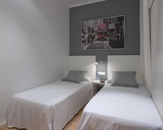 Hostalet de Barcelona - Barcelona - Bedroom