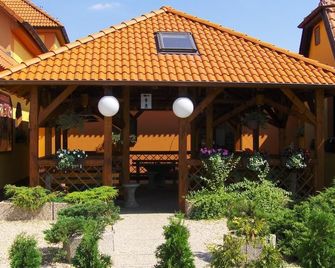 Hotel Relax U Drsu - Tábor