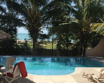 Case Typique Sénégalaise Piscine vue mer - Palmarin