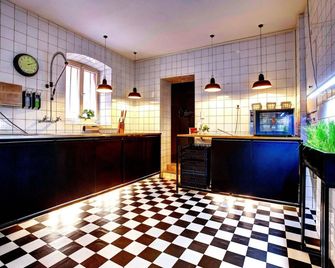 Hotel Villa Königsgarten - Siebeldingen - Front desk