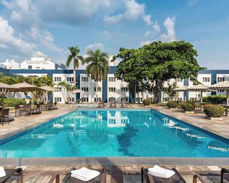 Novotel Manaus - Manaus - Piscine
