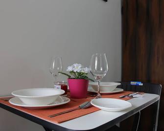 Your choice for a perfect relaxing night - كالي - غرفة طعام