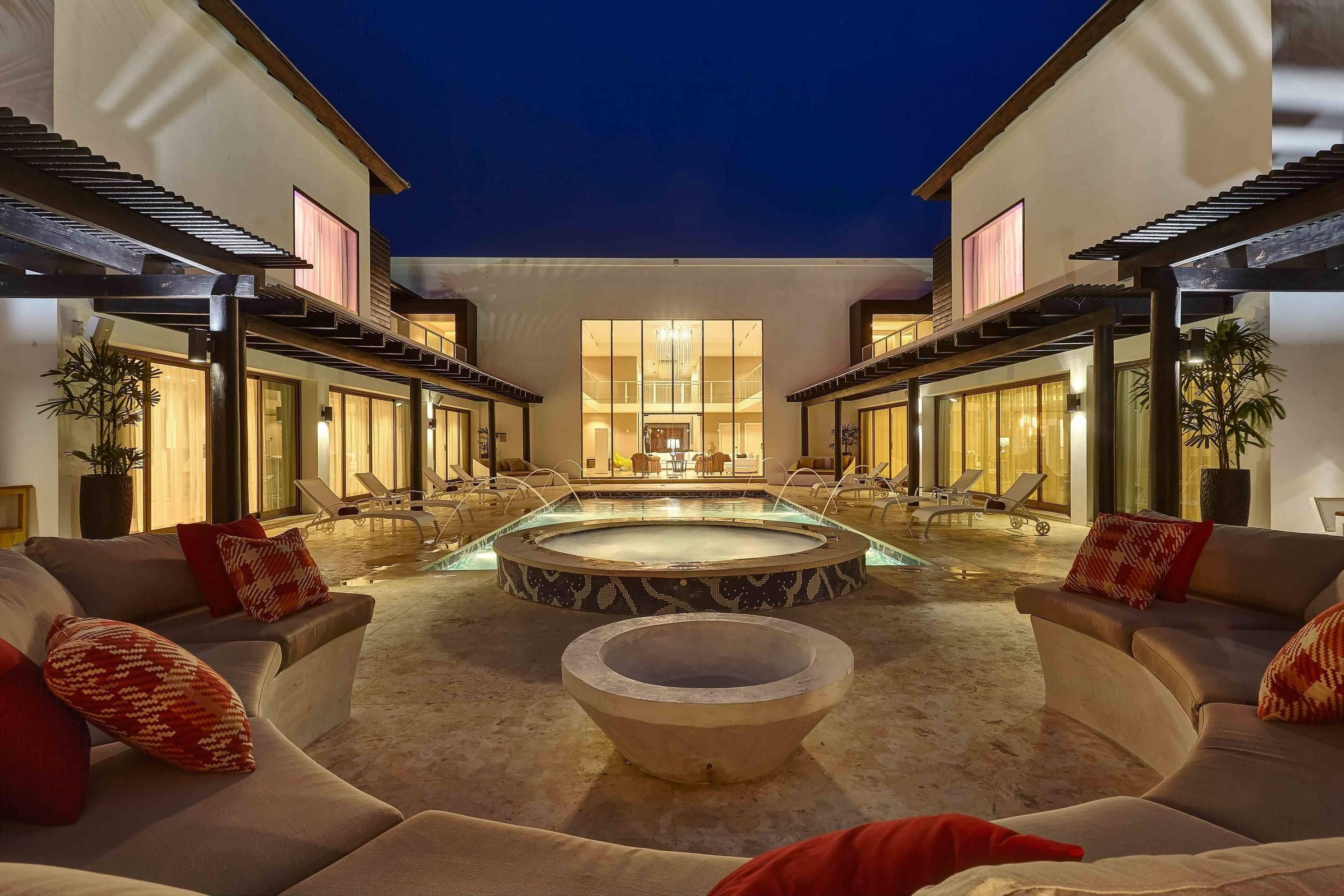 Royalton CHIC Punta Cana, An Autograph Collection Resort & Casino – Adults Only