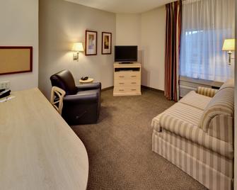 Candlewood Suites Peoria at Grand Prairie - Peoria - Phòng khách