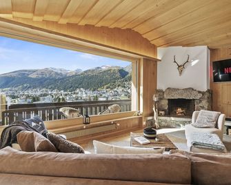 A&Y Chalet zum goldenen Hirsch - Davos - Living room