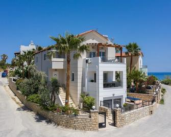 Foothills Blue Villa - Sfakaki - Building