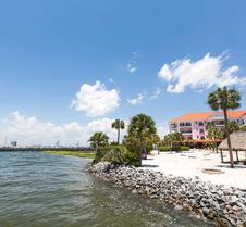 Harborside at Charleston Harbor Resort and Marina