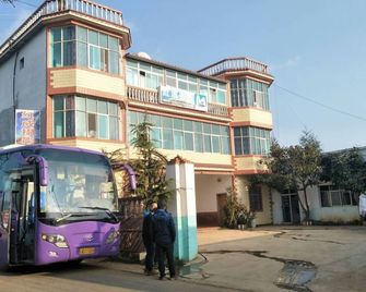 hongchengsheyingkezhan - Kunming - Building