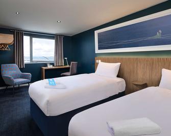 Travelodge Cardiff Central Queen Street - Cardiff - Schlafzimmer