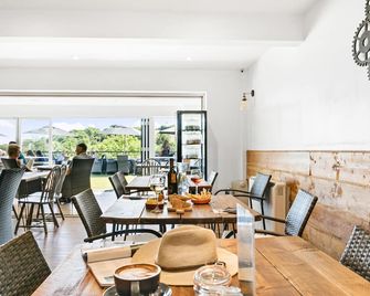 Old Walls Vineyard - Teignmouth - Restaurante