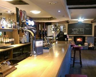 The Wheatsheaf Inn - Carnforth - Bar