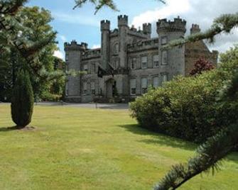 Airth Castle Hotel & Spa - Falkirk - Outdoor view
