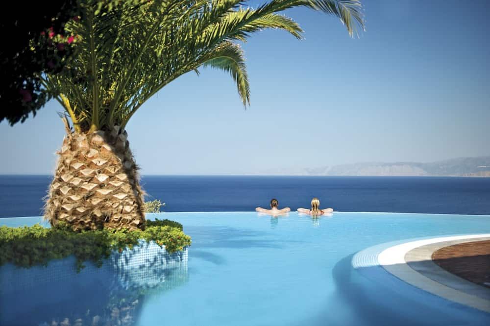 Villa Orion - Three Bedroom Resort, Sleeps 6 - Elounda - Pool