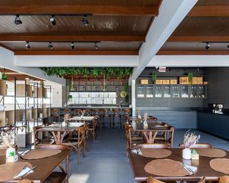 Lindos Studios Vec - Bombinhas - Restaurant