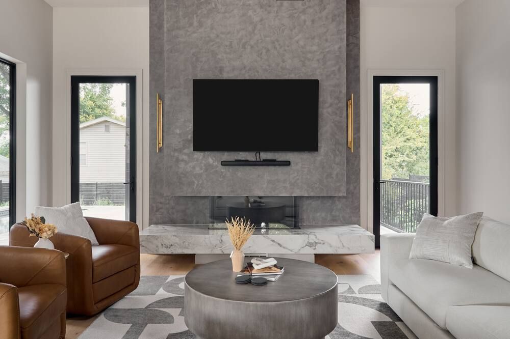 Treaty Oak Manor - Austin - Living room