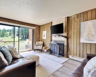 Brian Head Village M4 - Brian Head - Living room