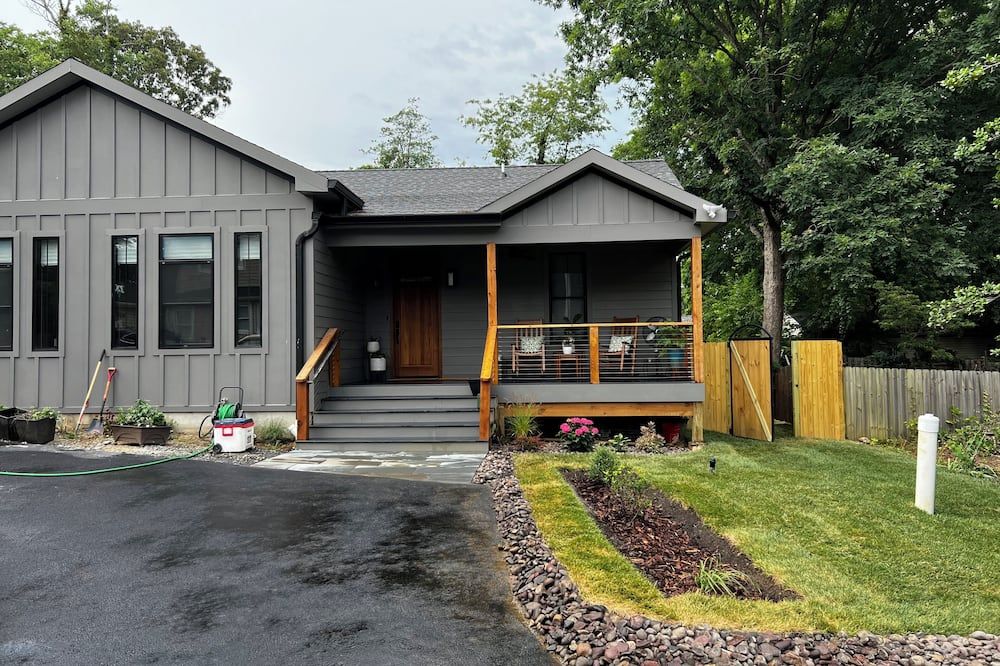 Pet Friendly-newly built house in peaceful beach community, located in Riva MD.