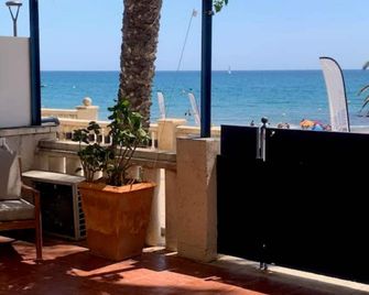 Aiguadolç Apartment - Sitges - Balkong