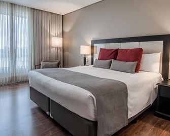 Hotel Deville Prime Porto Alegre - פורטו אלגרה - חדר שינה