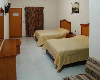 Hotel El Conquistador Monarca. - Zitacuaro - Bedroom
