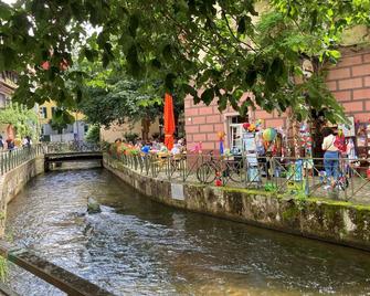 City Hotel Freiburg - פרייבורג אים ברייסגאו - בניין