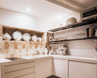 19.52 Matera - Matera - Kitchen