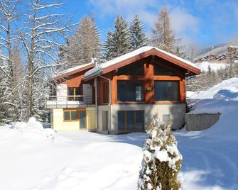 Luxury chalet (about 250 sqm) - built in 2016 - Grächen (Valais) / near Zermatt - Grächen - Bâtiment