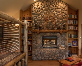 Riversong Inn Retreat - אסטס פארק