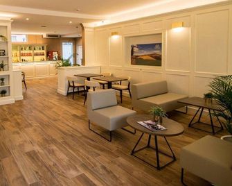 Hotel Perlage Florence - Scandicci - Salónek