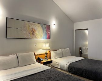 Sunshine Lodge Inn - Gibsons - Bedroom