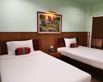 Phadaeng Hotel - Ubon Ratchathani - Habitación