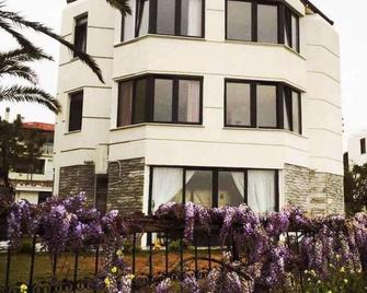 Cunda Sira Otel - Ayvalık - Edificio