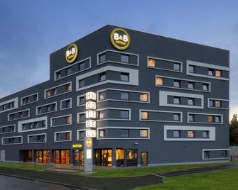 B&B Hotel Heidelberg - היידלברג - בניין