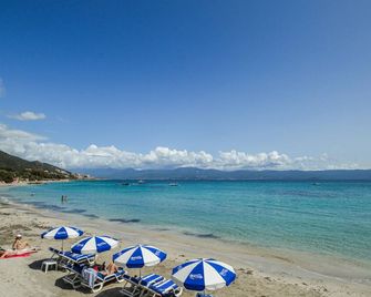 Cozy Home In Piscia Rossa With Wifi - Afa - Beach