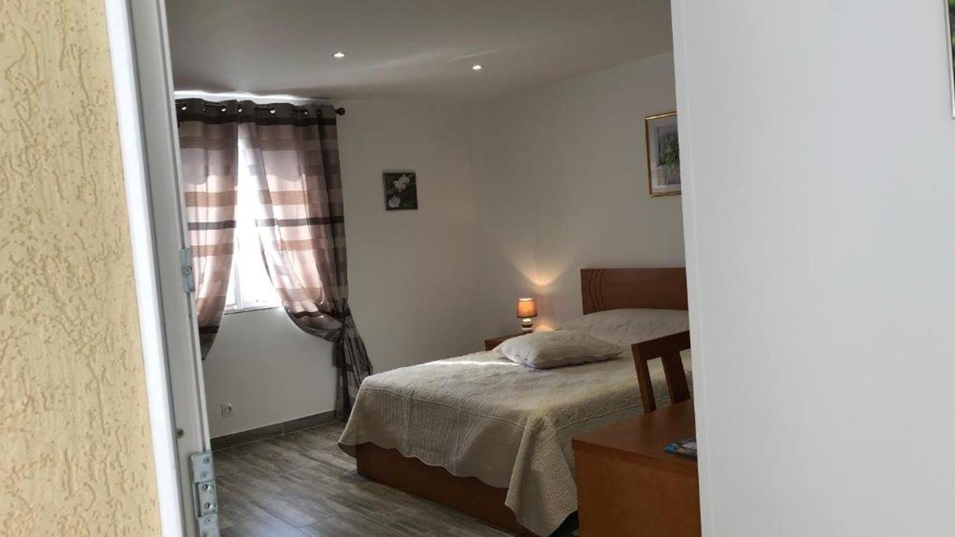 Maison Tobias