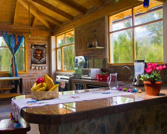 Watzara Wasi, Departamento Familiar Andino Pet Friendly - Cotacachi - Comedor