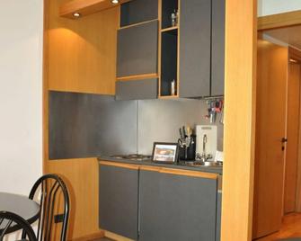 Residence Le Corti - Milan - Kitchen