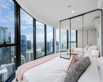 Luxe 67th Floor 2BR with Ocean View, Pool, Spa and Gym - 墨爾本 - 臥室