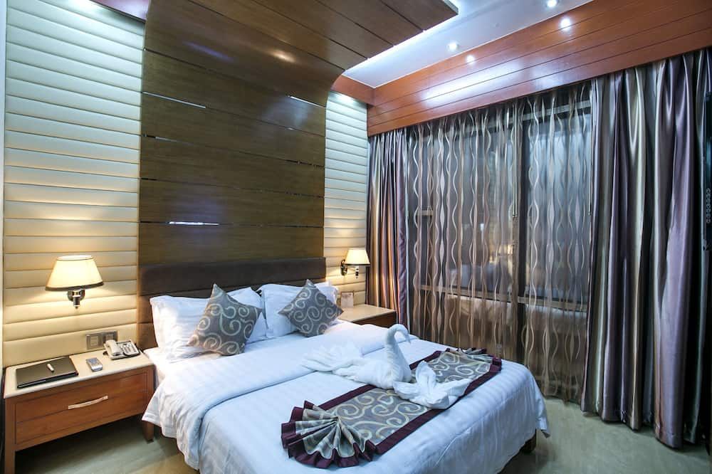 Fars Hotel & Resorts - Bar-Buffet-Pool-Spa