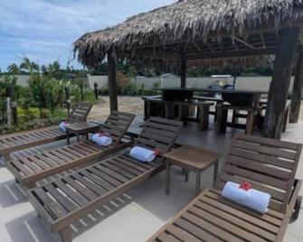 Tivitivi Paradise - Pacific Harbor - Hol