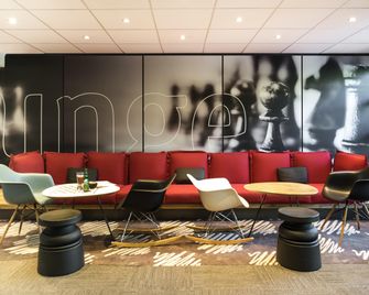 ibis Paris Saint-Denis Stade Sud - La Plaine-Saint-Denis - Lounge