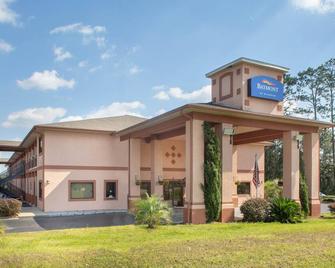 Hotel owner's suite furnished, Tallahassee West - Midway - Building
