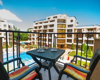 Tsb Sunny Victory Apartments - Sunny Beach - Balcón