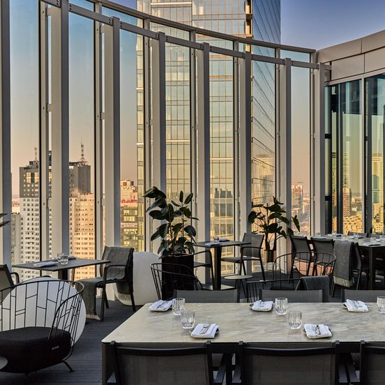 Bar view of Crowne Plaza Warsaw - The Hub