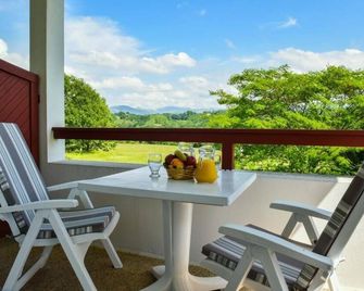Logis Hôtel Baratxartea - Sare - Balkon