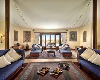 Al Maha, a Luxury Collection Desert Resort & Spa, Dubai - Murqquab - Pool