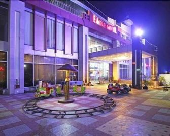 Eagle Motel - Patiala - Edificio